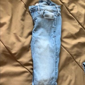Hollister jeans